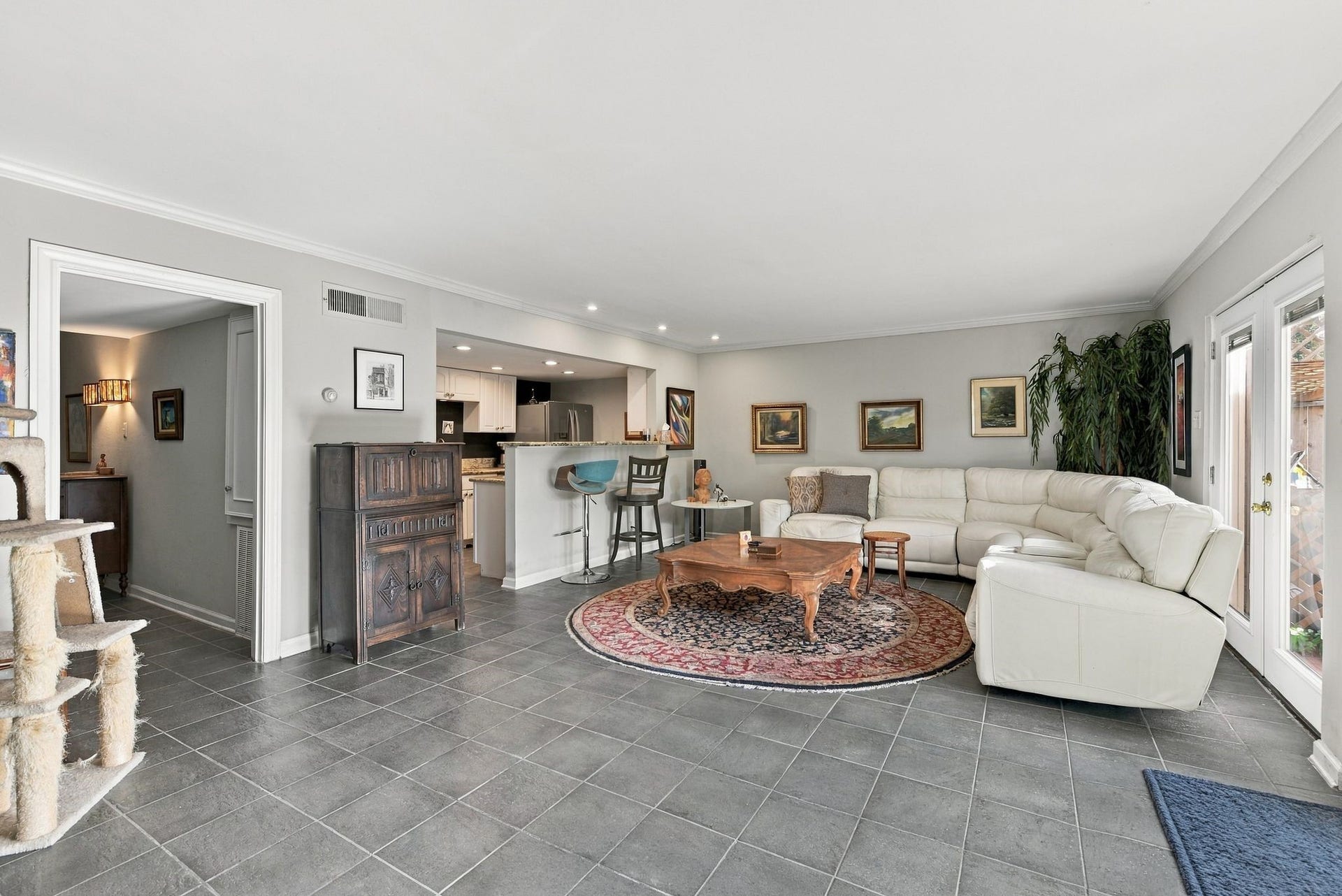 5204 Arboles Drive, #10, Houston, TX 77035 5204 Arboles Drive, #10, Houston, TX 77035