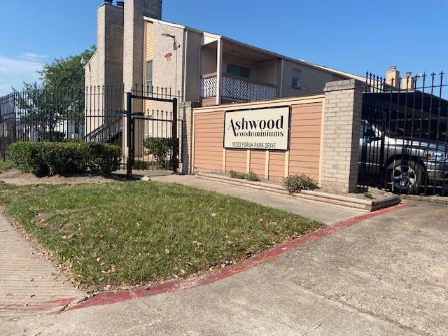 10203 SW Forum Park NE, #225, Houston, TX 77036 front Location