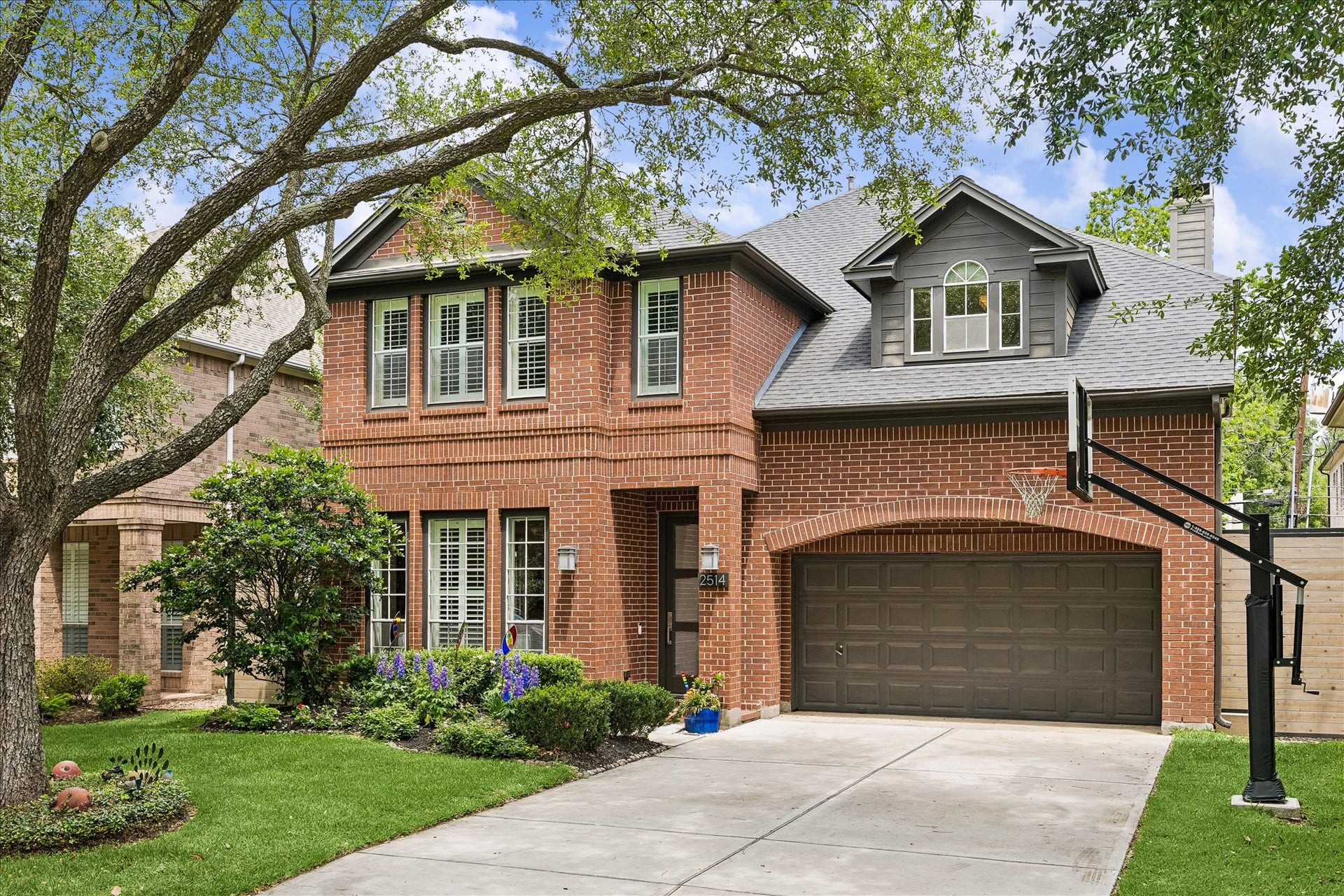 Measuring just over 3,500 square feet, 2514 McClendon is the quintessential home within walking distance of the Rice Village Arcade, the Texas Medical Center and Rice University.