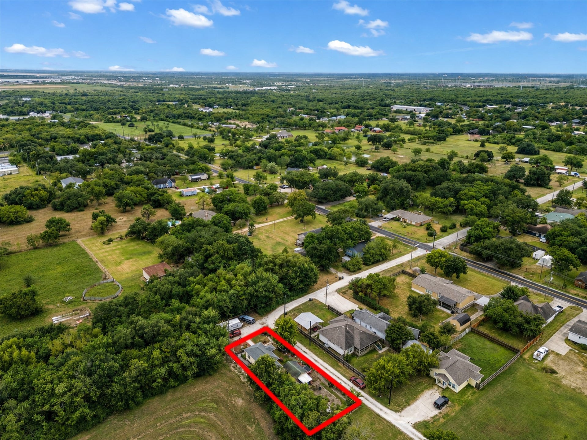2616 Avenue H, Dickinson, TX 77539 2616 Avenue H, Dickinson, TX 77539