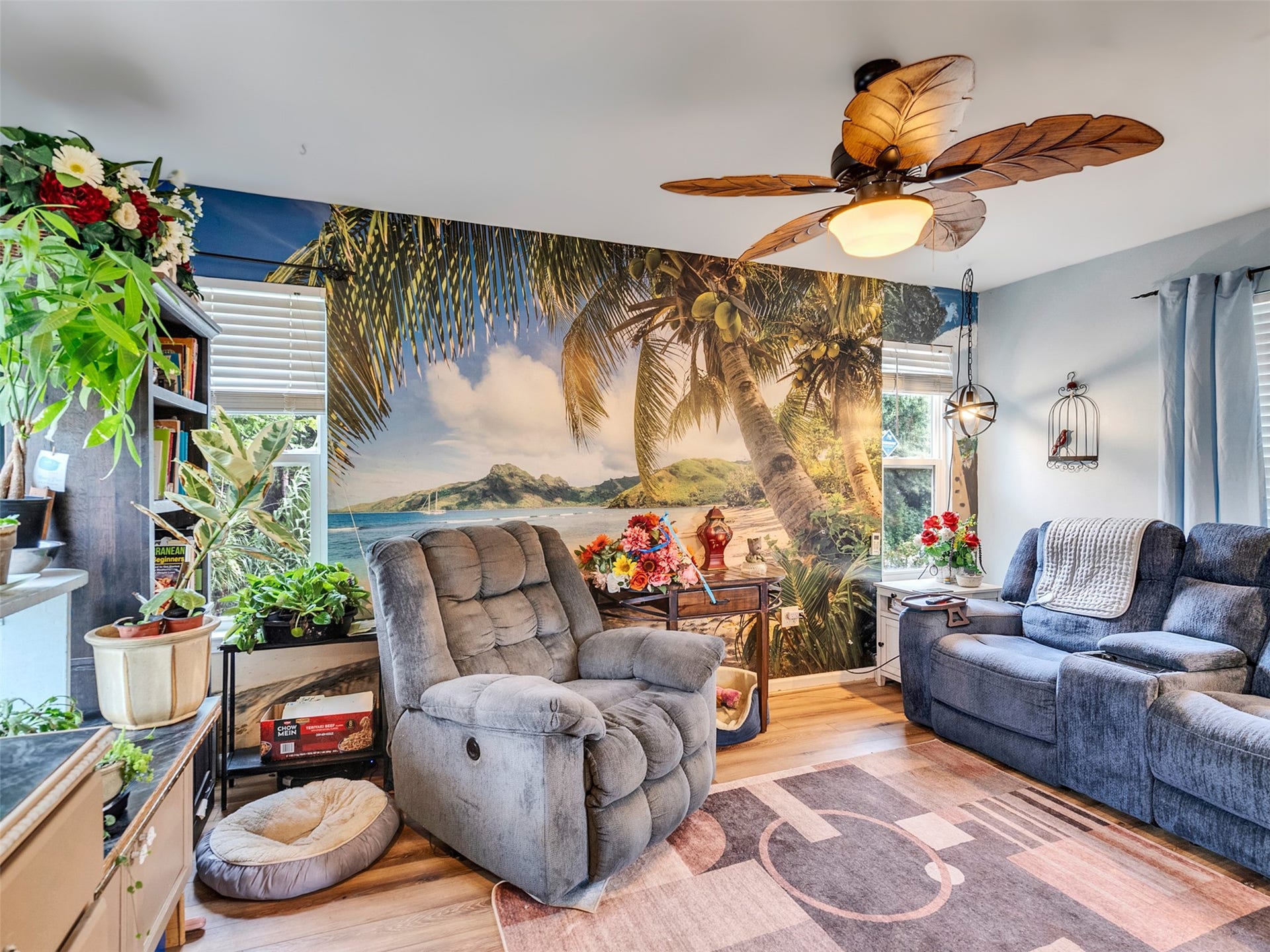 2616 Avenue H, Dickinson, TX 77539 A place to relax and unwind.