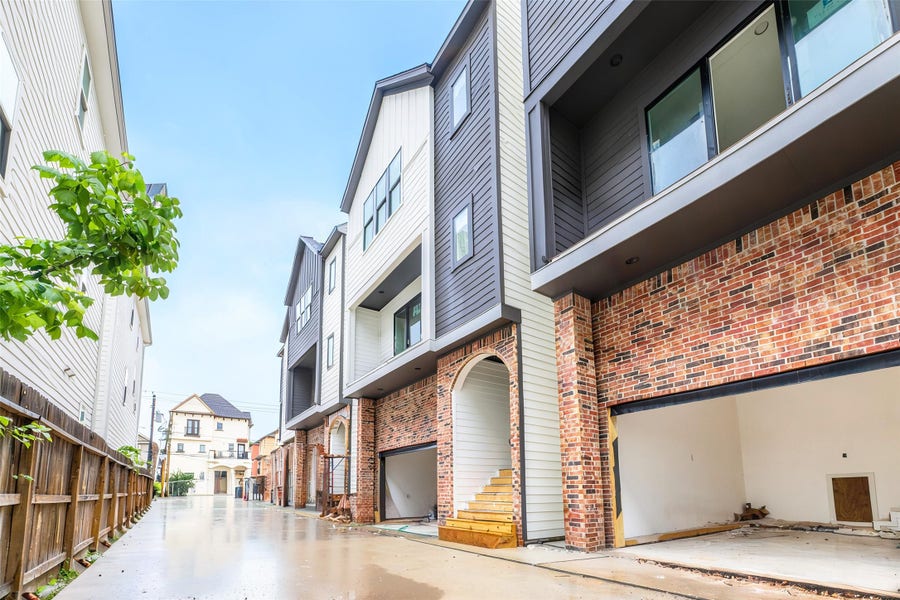 Property photo for 1507 W 23rd Street, #A, Houston, TX