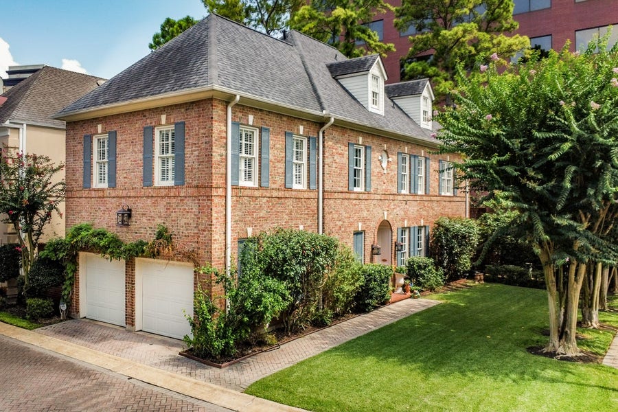 Property photo for 5811 Tanglewood Park Street, Houston, TX