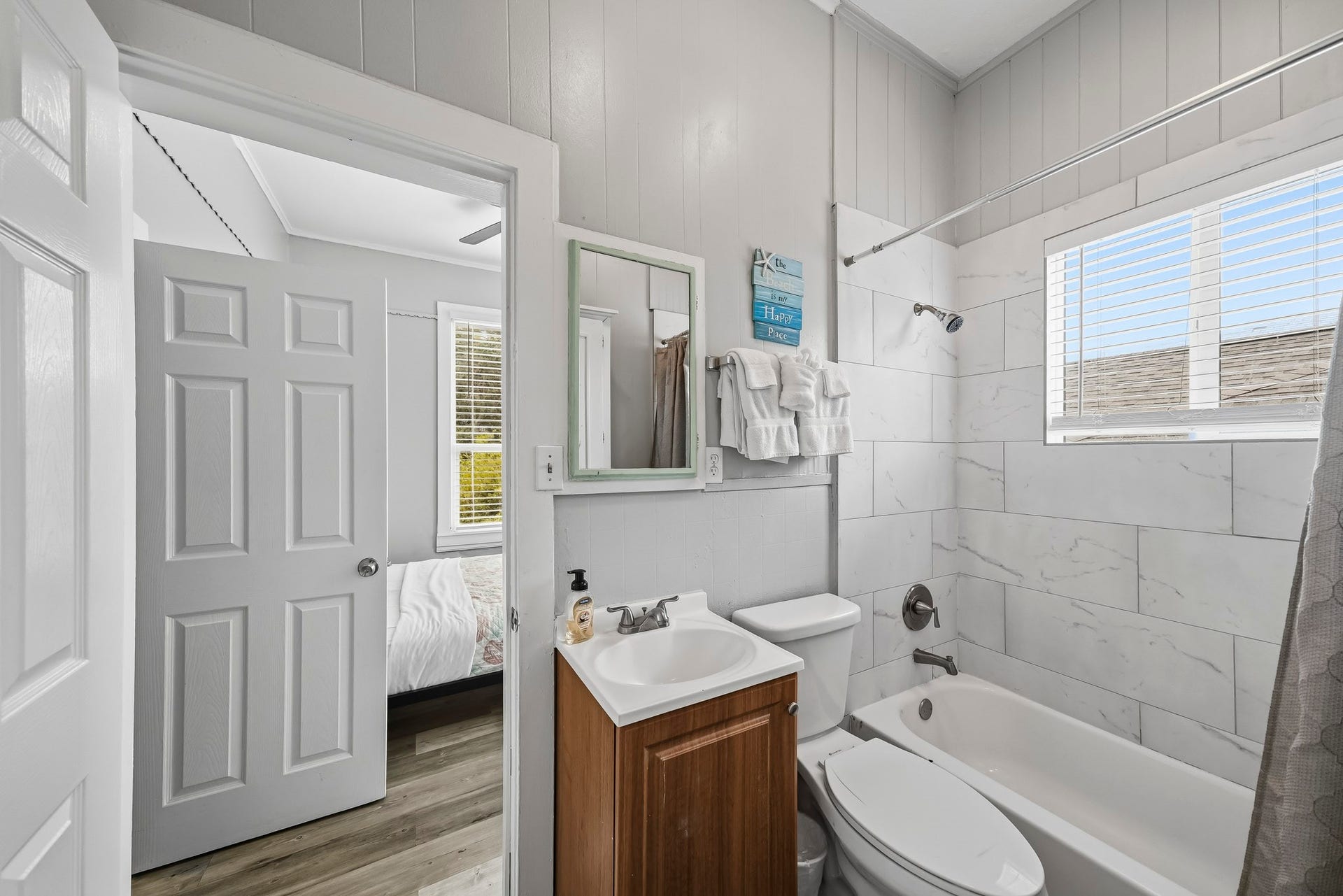 2511 Bernardo De Galvez Avenue, Galveston, TX 77550 2511 Bernardo De Galvez Avenue, Galveston, TX 77550