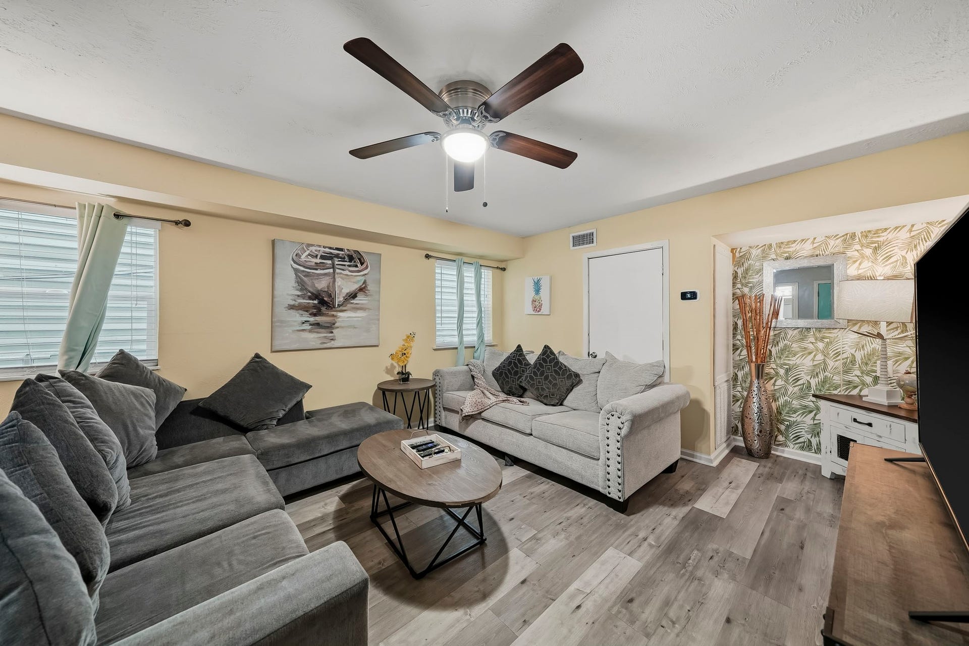 2511 Bernardo De Galvez Avenue, Galveston, TX 77550 Unit 3