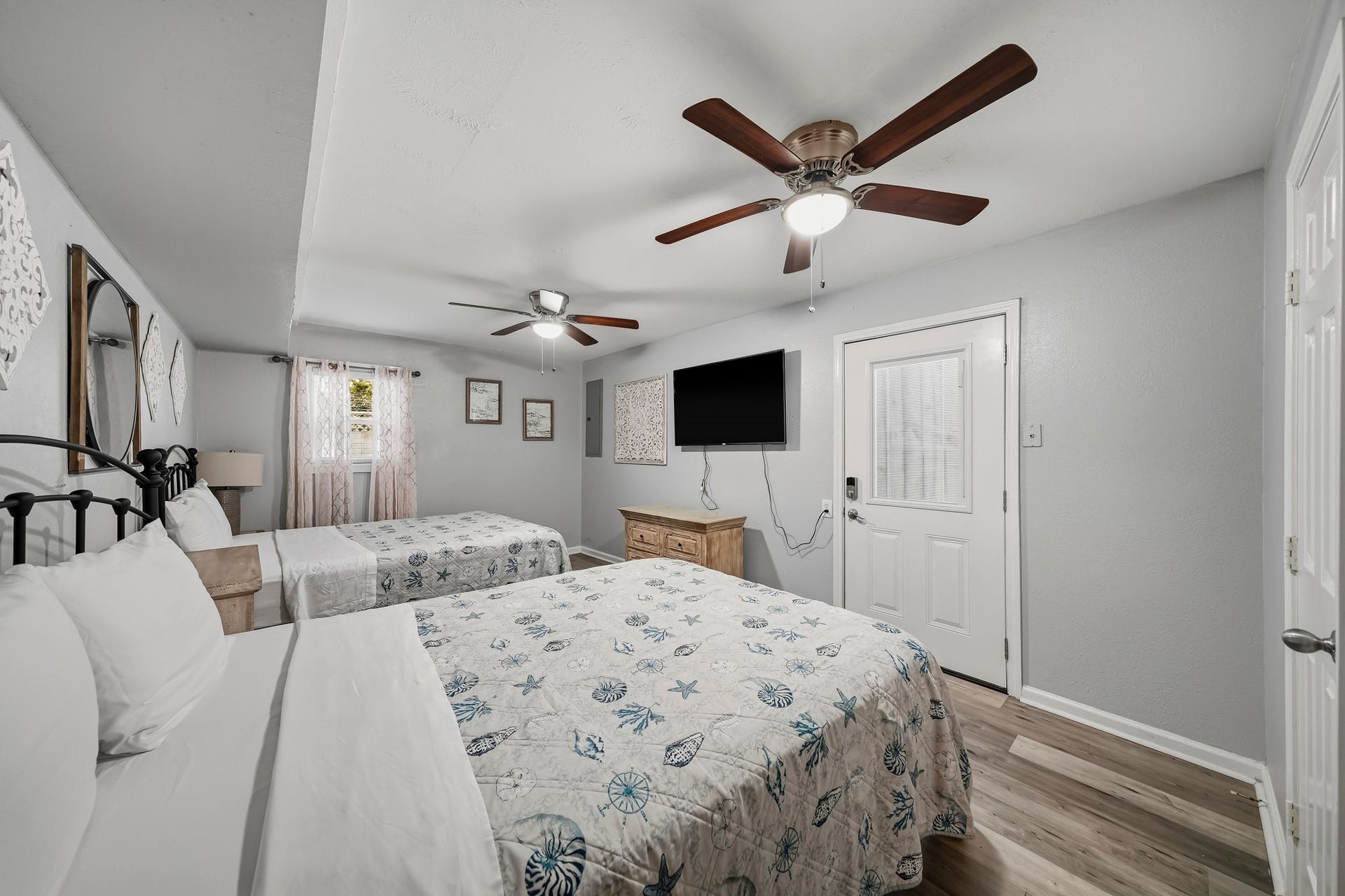 2511 Bernardo De Galvez Avenue, Galveston, TX 77550 2511 Bernardo De Galvez Avenue, Galveston, TX 77550