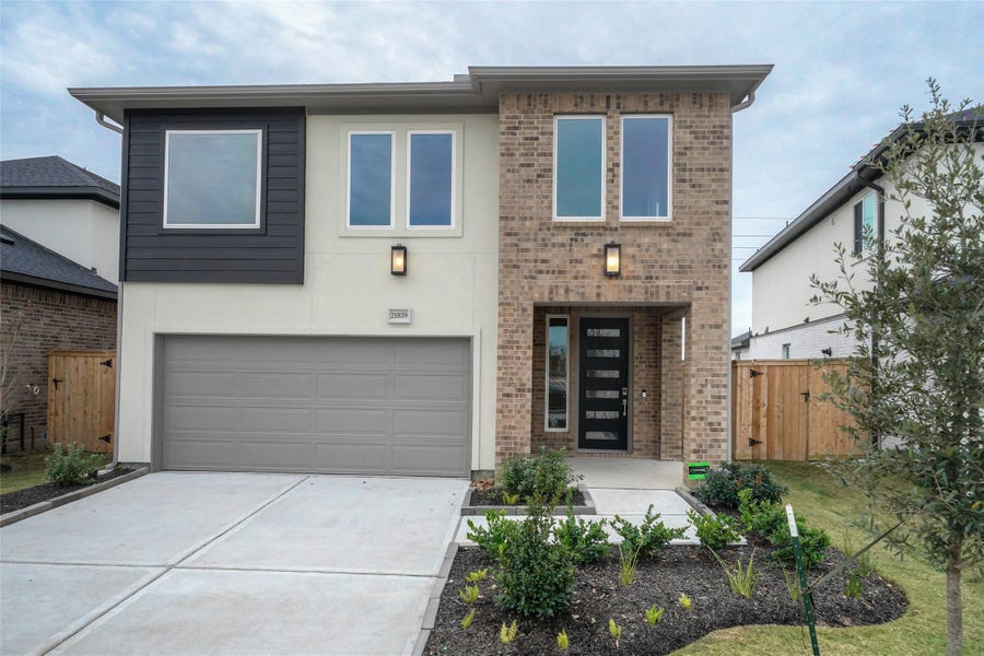 Property photo for 21859 Fitzroy Manor Lane, Cypress, TX