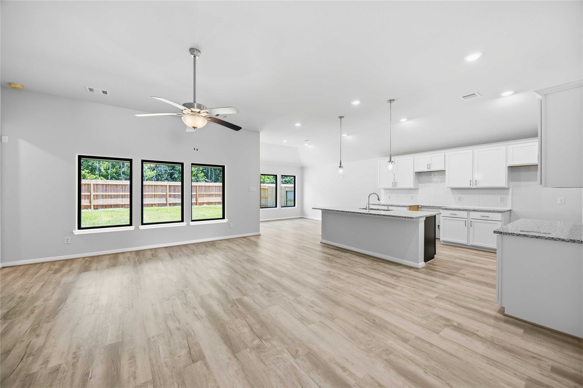 2834 River Juniper Lane, Crosby, TX 77532 2834 River Juniper Lane, Crosby, TX 77532