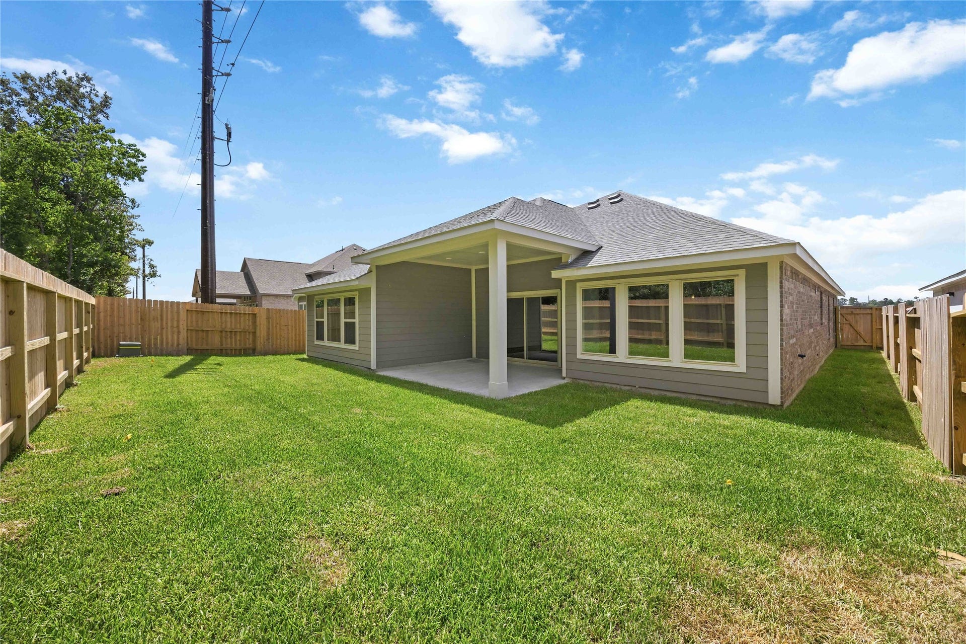 2834 River Juniper Lane, Crosby, TX 77532 2834 River Juniper Lane, Crosby, TX 77532