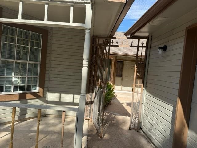 12010 Greenglade, Houston, TX 77099 12010 Greenglade, Houston, TX 77099