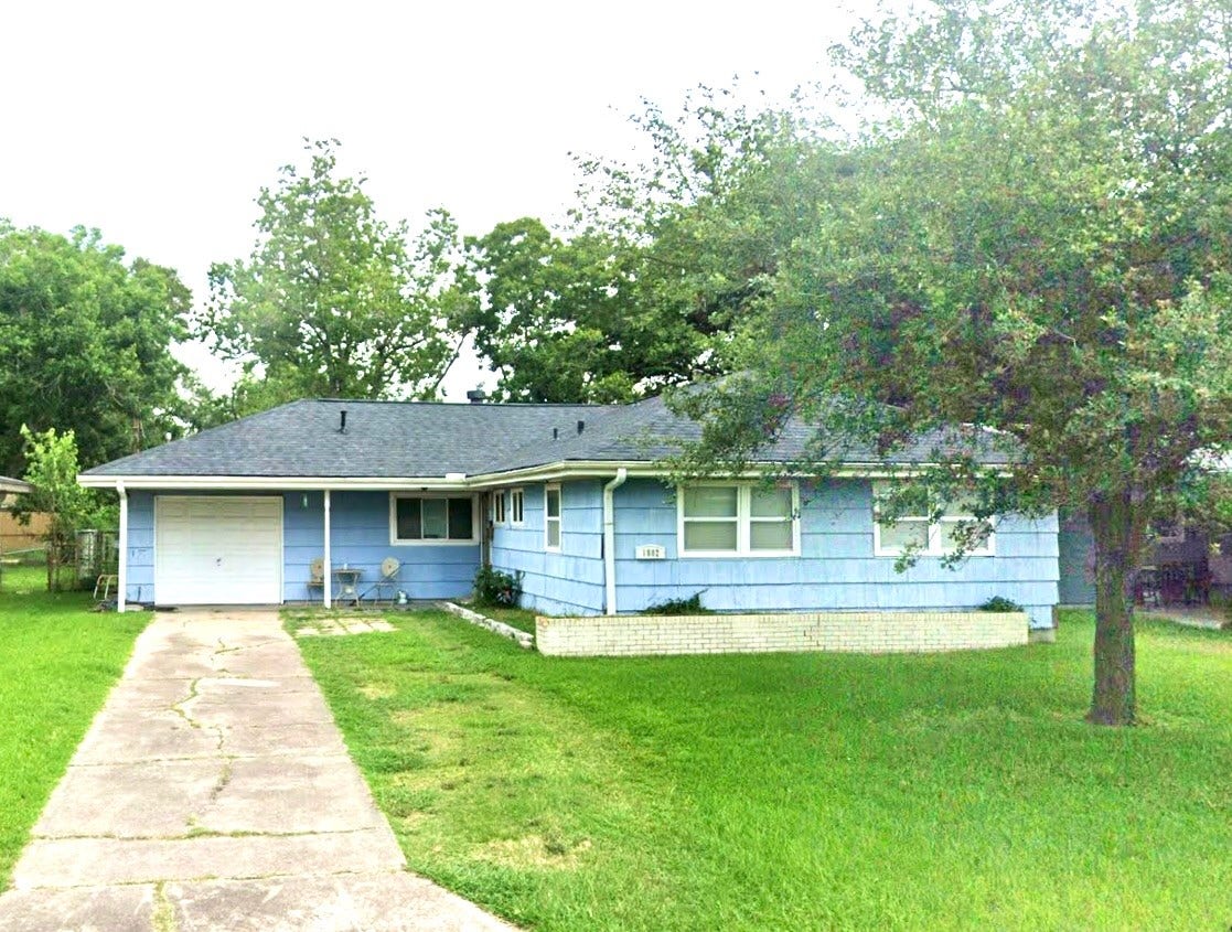 1802 14th Avenue N, Texas City, TX 77590 1802 14th Avenue N, Texas City, TX 77590