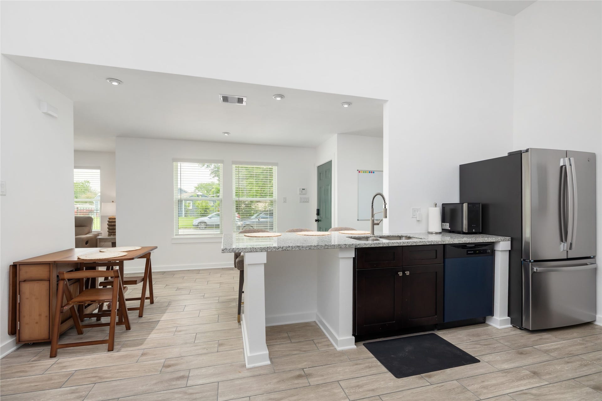 6004 Bois D Arc Street, #B, Houston, TX 77087