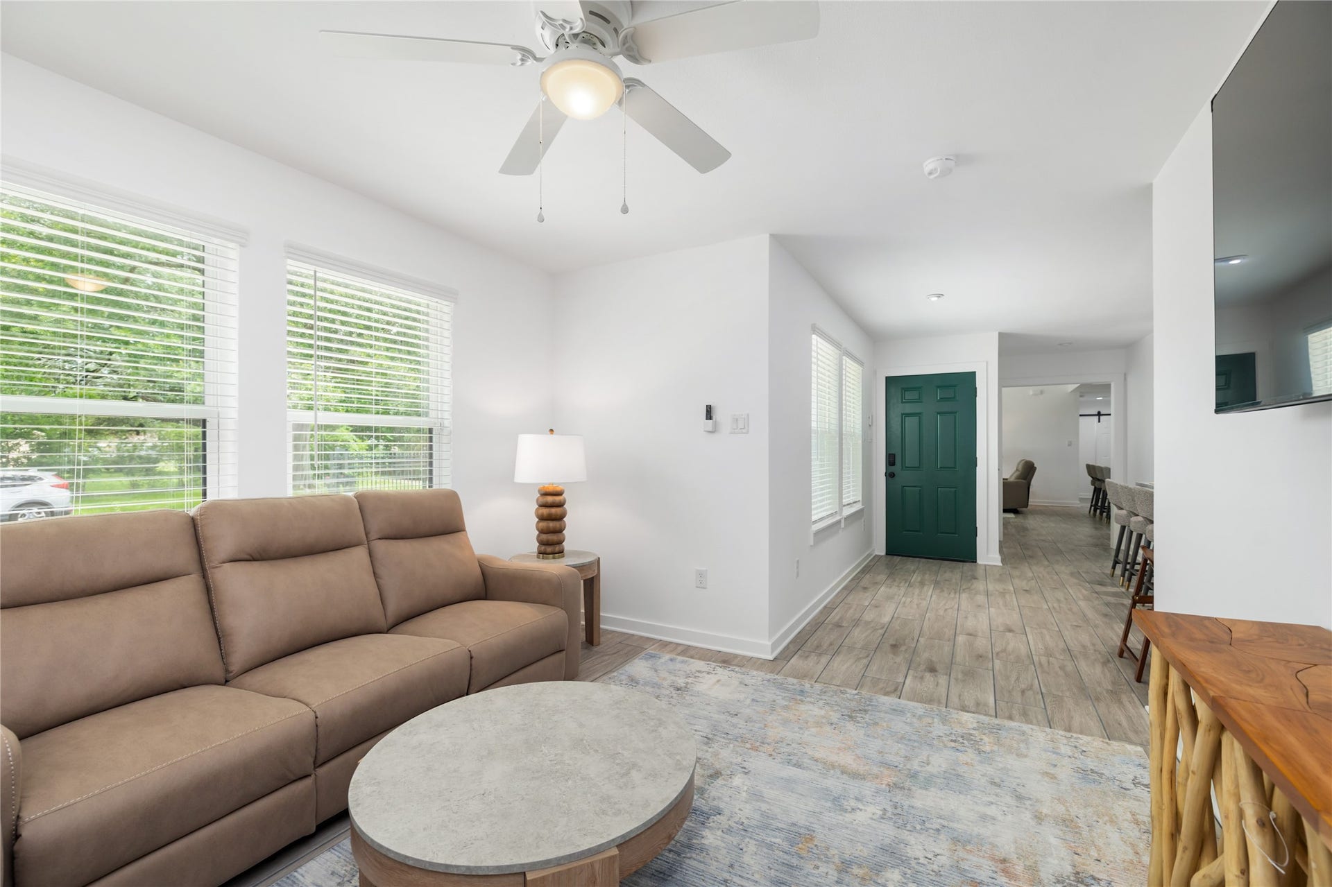 6004 Bois D Arc Street, #B, Houston, TX 77087