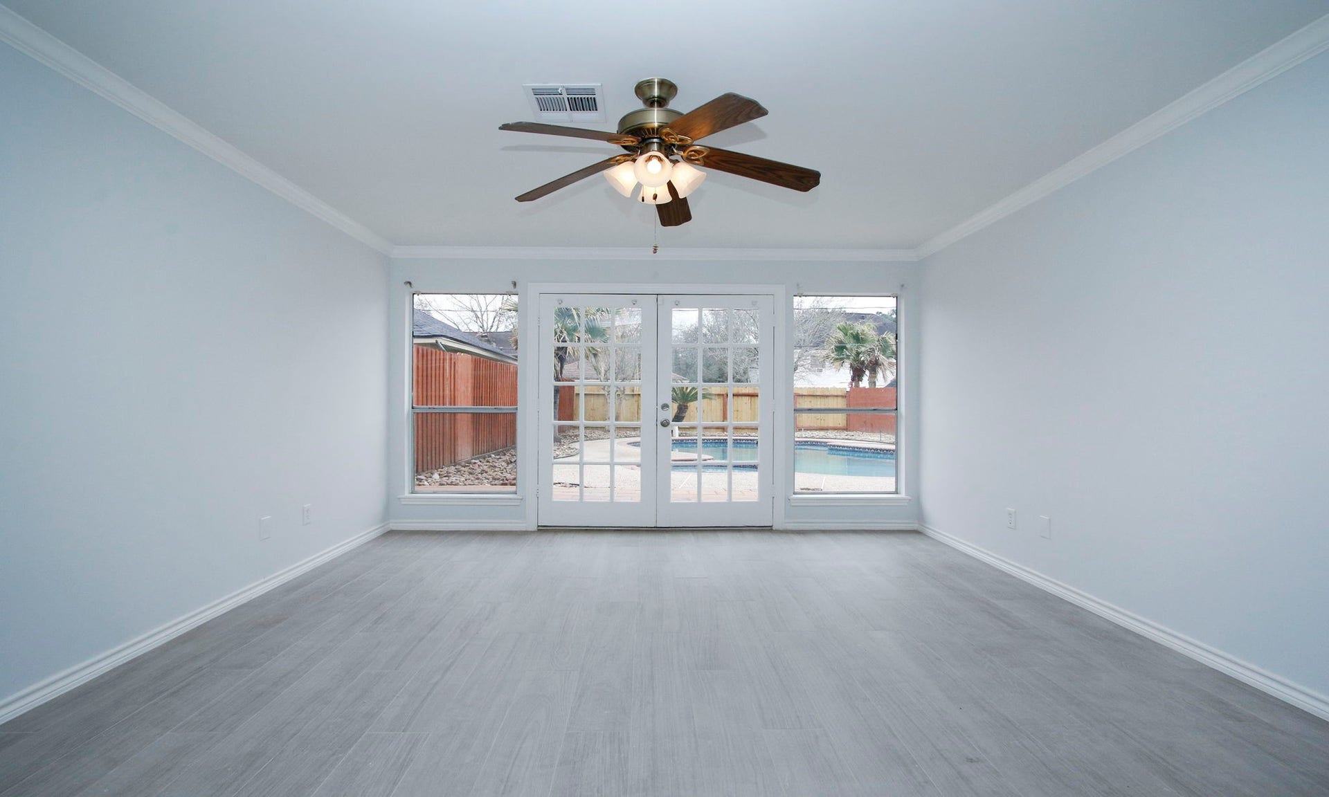 3515 Stoney Oak Drive, Houston, TX 77068 Primary downstairs bedroom