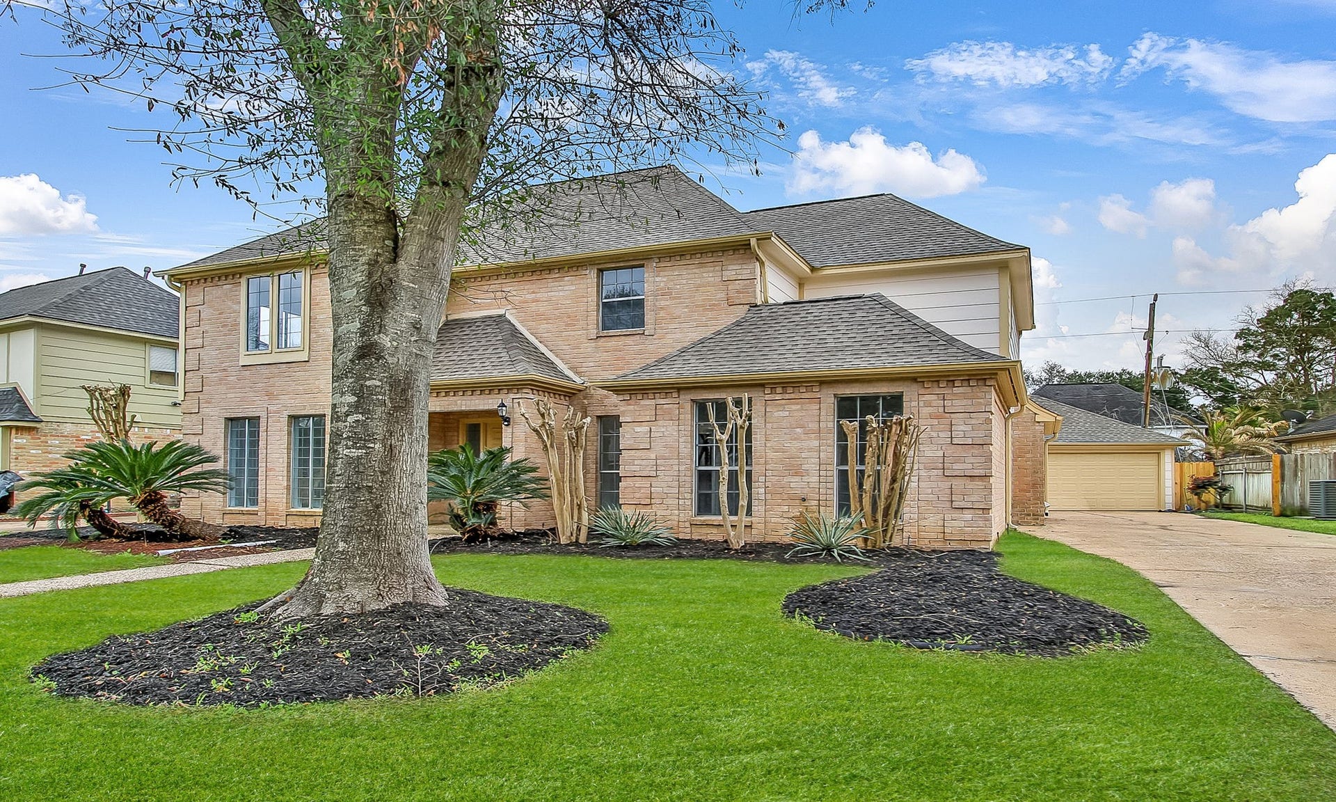 3515 Stoney Oak Drive, Houston, TX 77068 Welcome home!