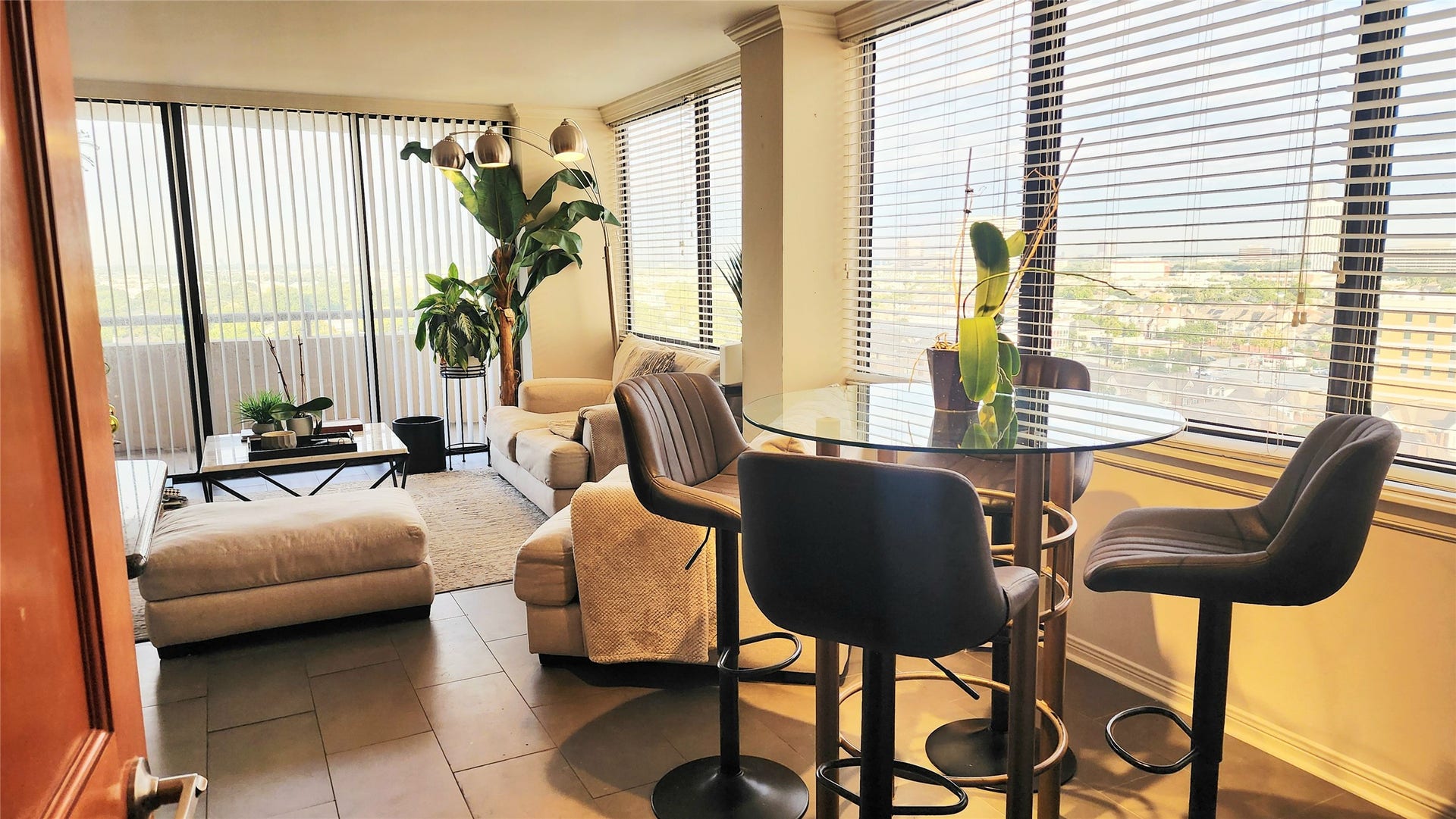 3525 Sage Road, #1415, Houston, TX 77056 3525 Sage Road, #1415, Houston, TX 77056