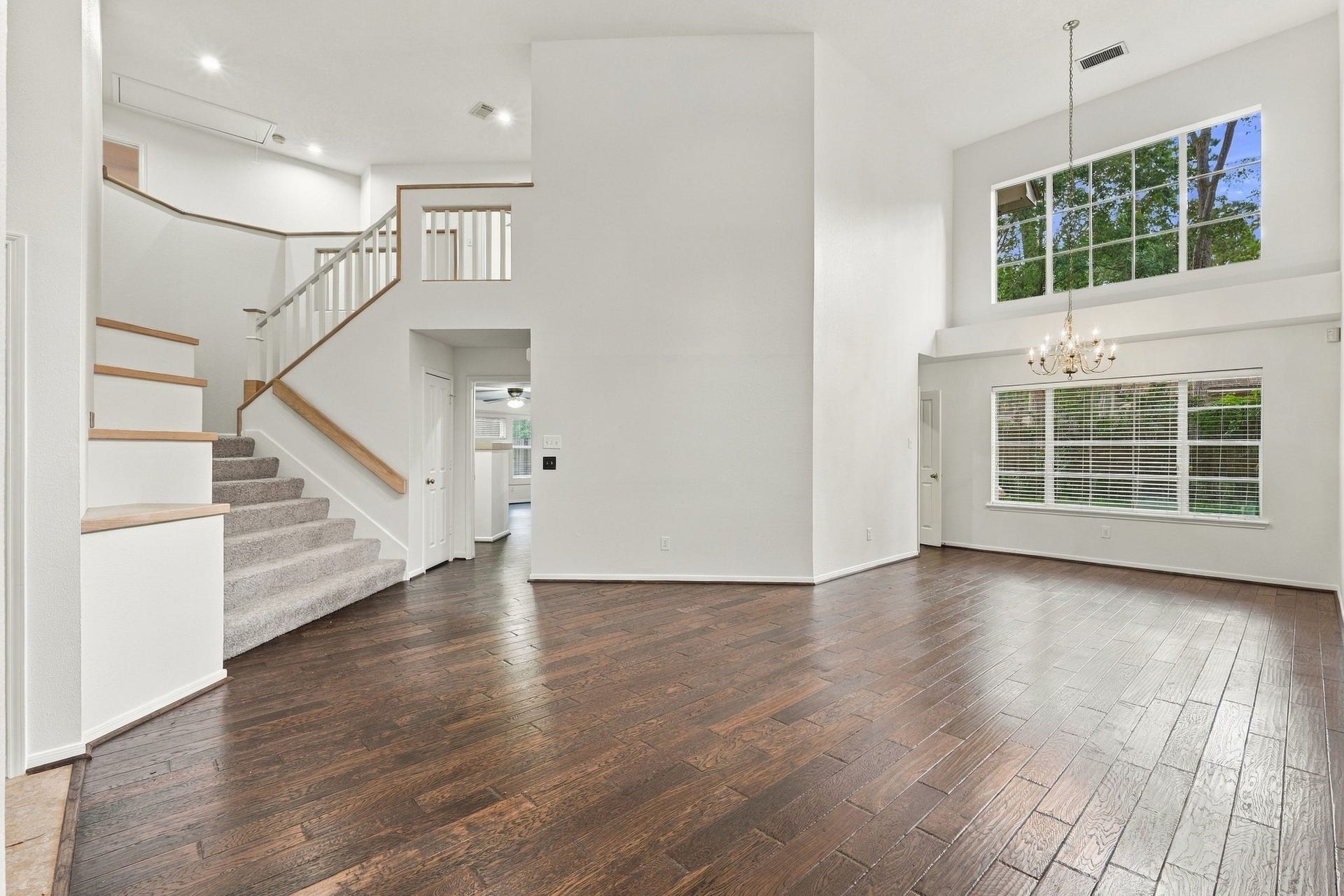 202 W Greywing Circle, The Woodlands, TX 77382 Interior freshly repainted August 2026