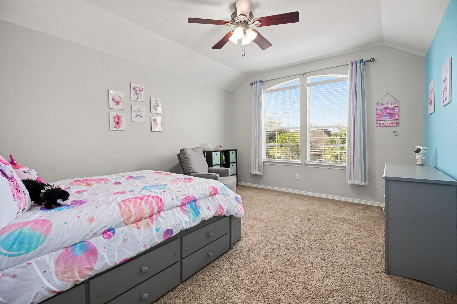 2804 Sand Dune Drive, Seabrook, TX 77586 Bedroom 2- located upstairs