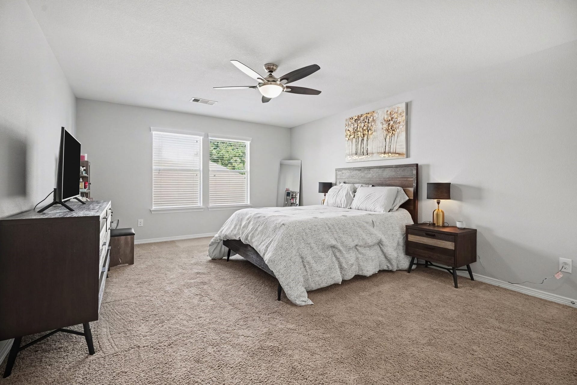 2804 Sand Dune Drive, Seabrook, TX 77586 Bedroom 3 located upstairs