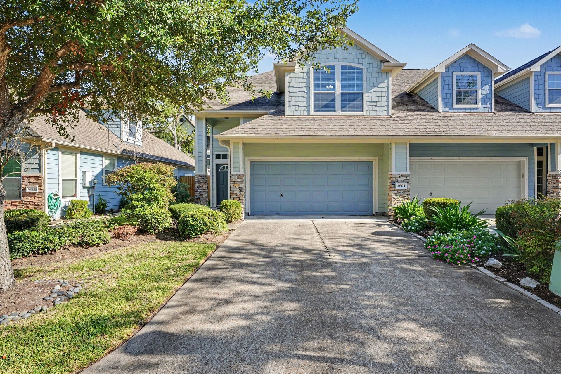 2804 Sand Dune Drive, Seabrook, TX 77586 Front view