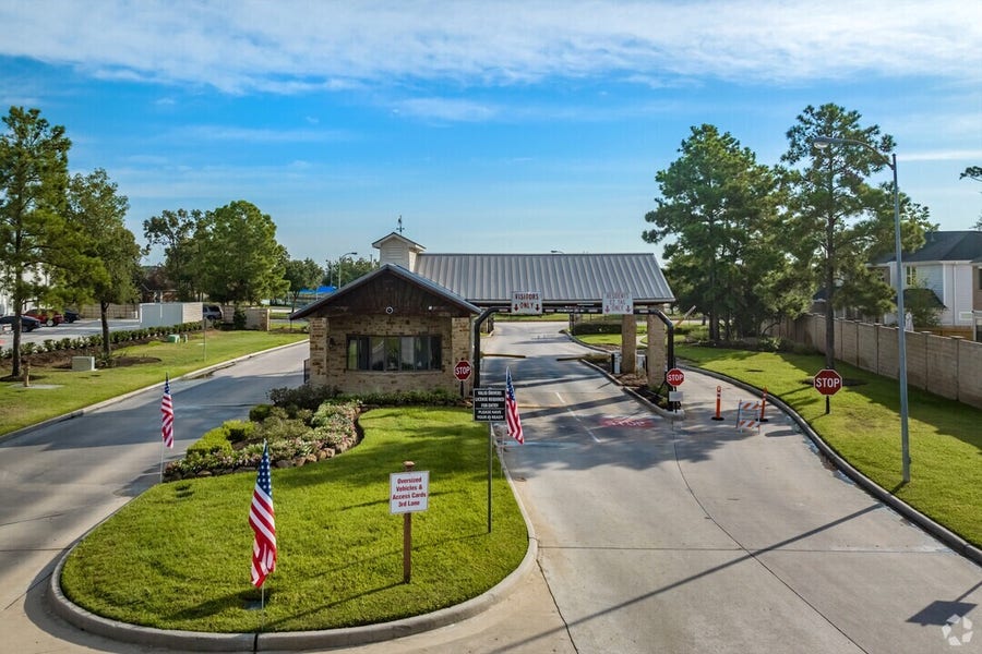Property photo for 3406 Glenmore Meadow Drive, Spring, TX