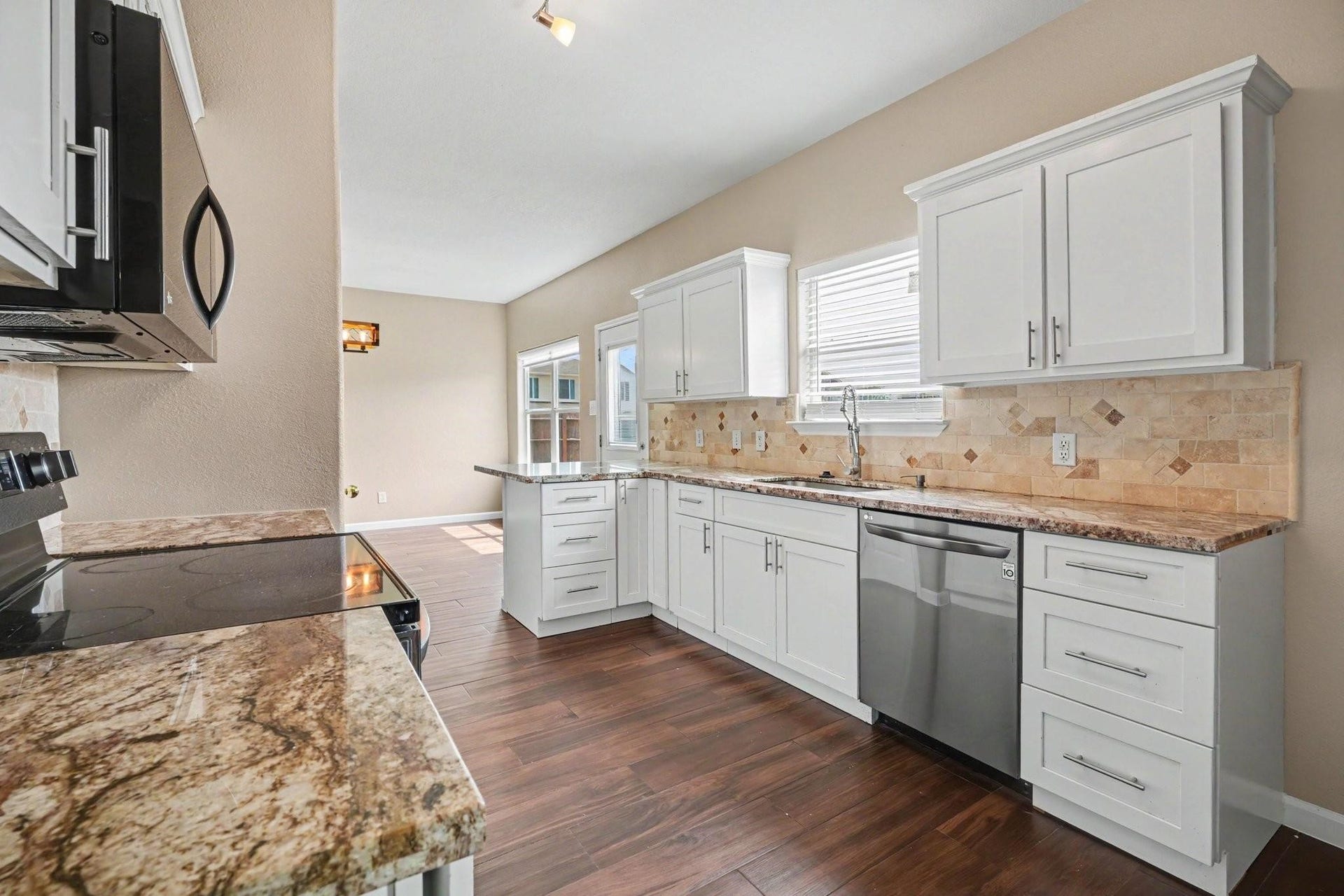 2622 Tarpon Drive, Texas City, TX 77591 2622 Tarpon Drive, Texas City, TX 77591