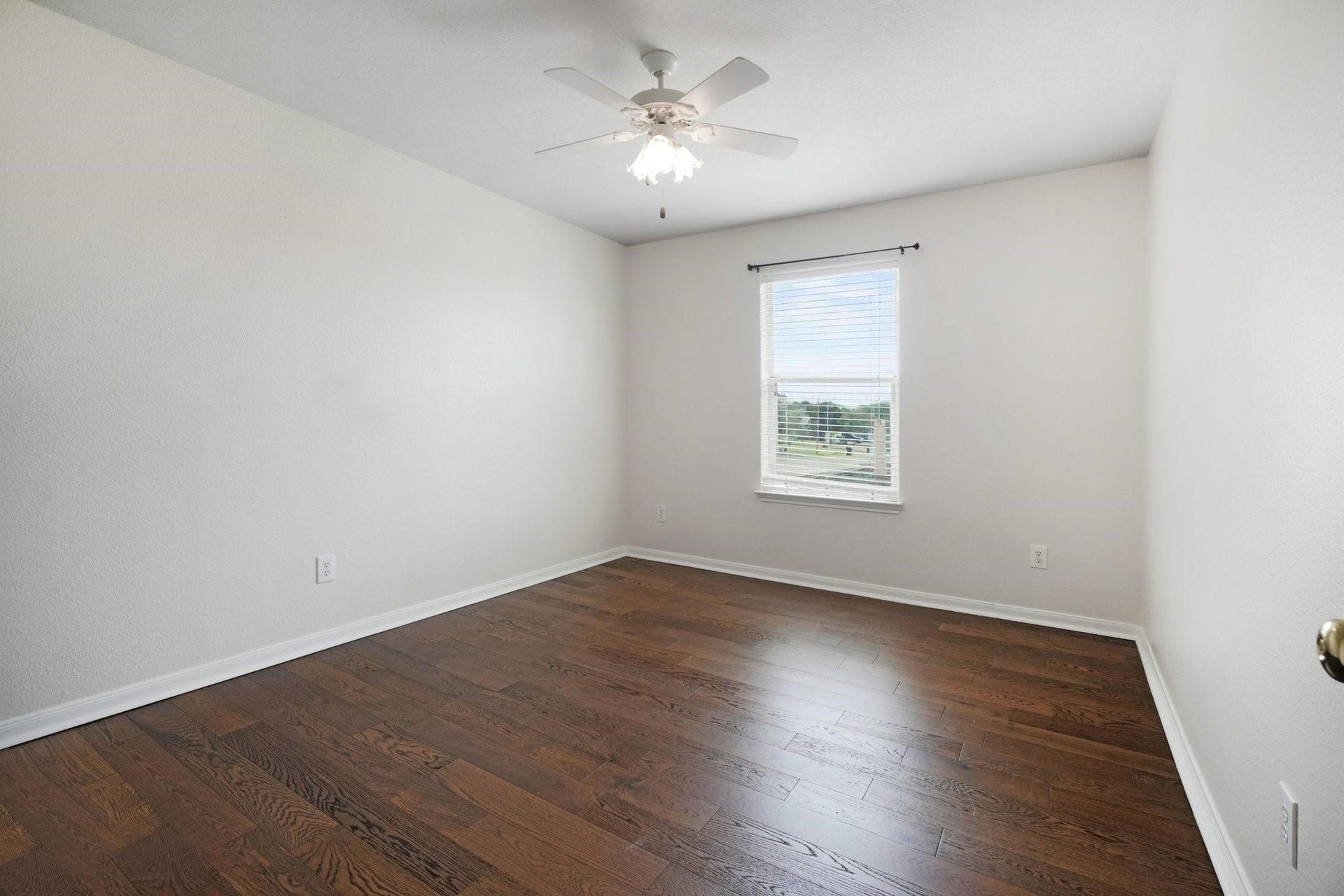 2622 Tarpon Drive, Texas City, TX 77591 Bedroom 2