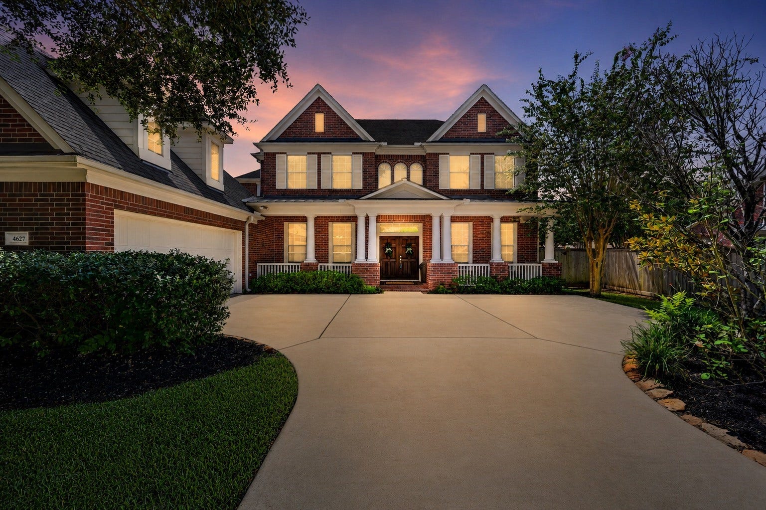 4627 Lake Knoll Court, Sugar Land, TX 77479 Digitally enhanced to depict a twilight sky