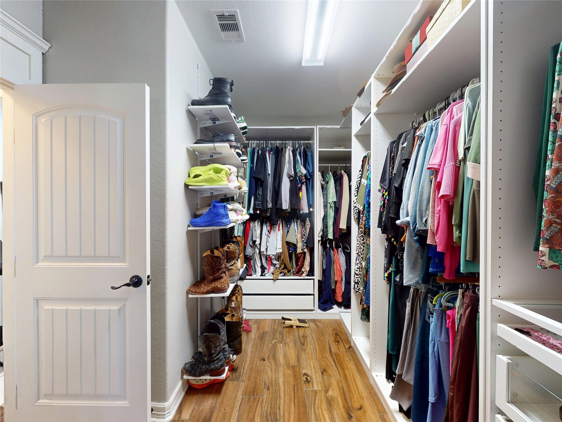 436 Old Orchard Court, Dickinson, TX 77539 Oversized closet with built-in shelving on both sides