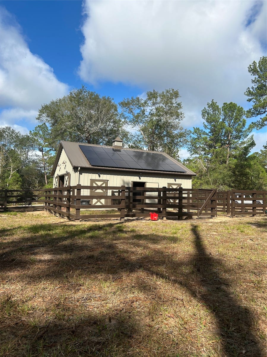 Property photo for 23514 Saratoga Woods Drive, Montgomery, TX