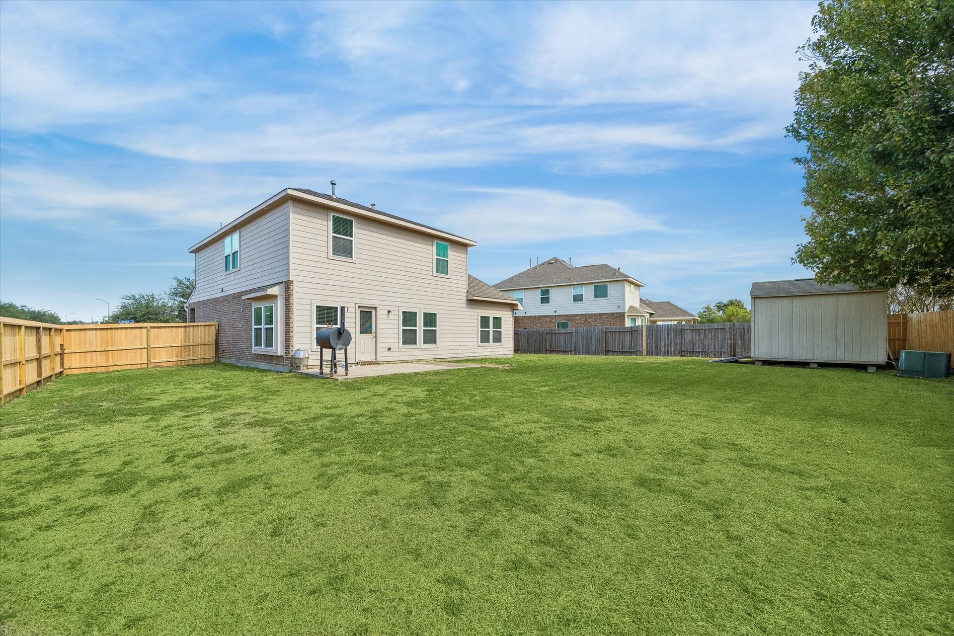 210 Chestnut Street, Baytown, TX 77520 210 Chestnut Street, Baytown, TX 77520