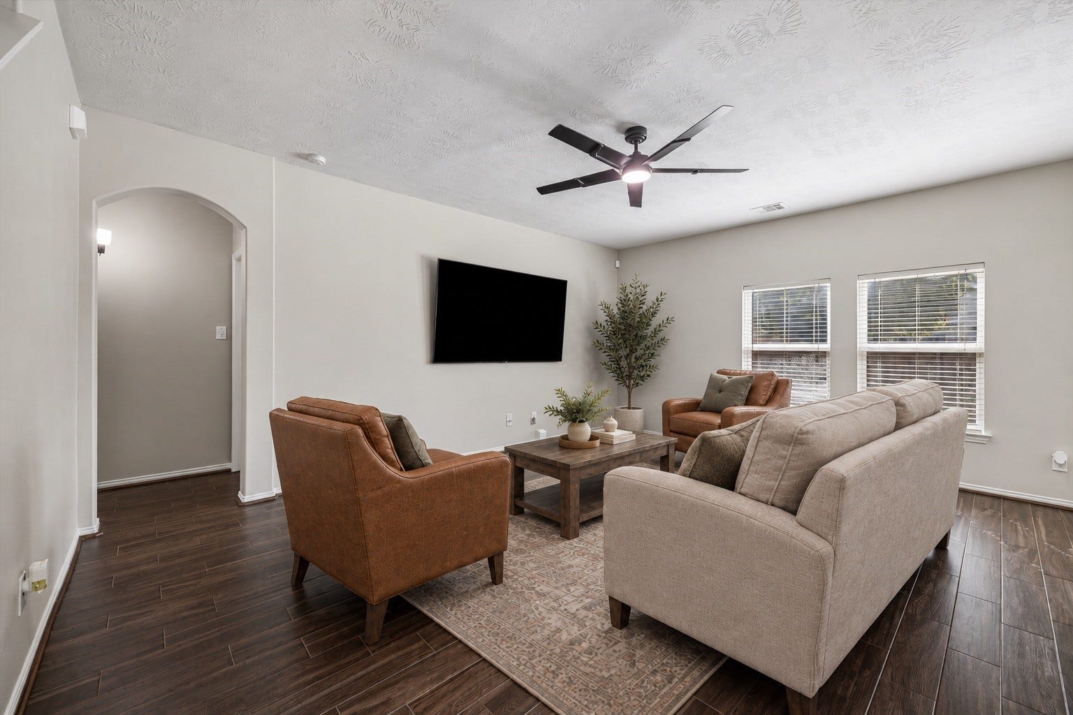 210 Chestnut Street, Baytown, TX 77520 210 Chestnut Street, Baytown, TX 77520