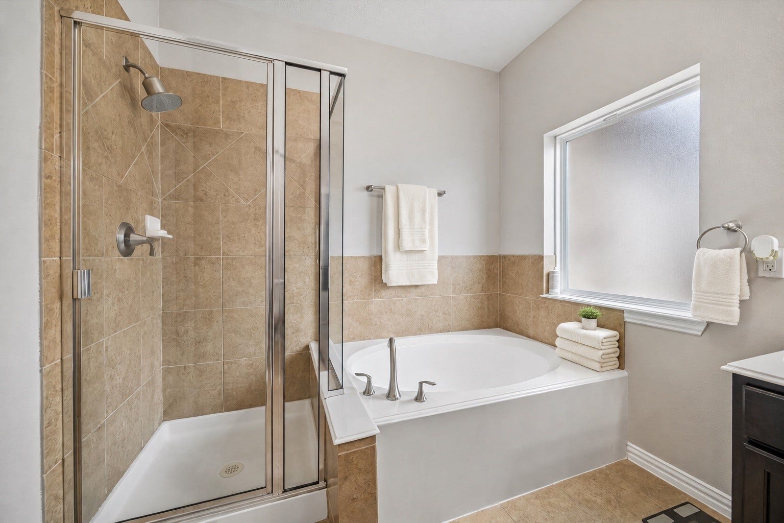 210 Chestnut Street, Baytown, TX 77520 210 Chestnut Street, Baytown, TX 77520