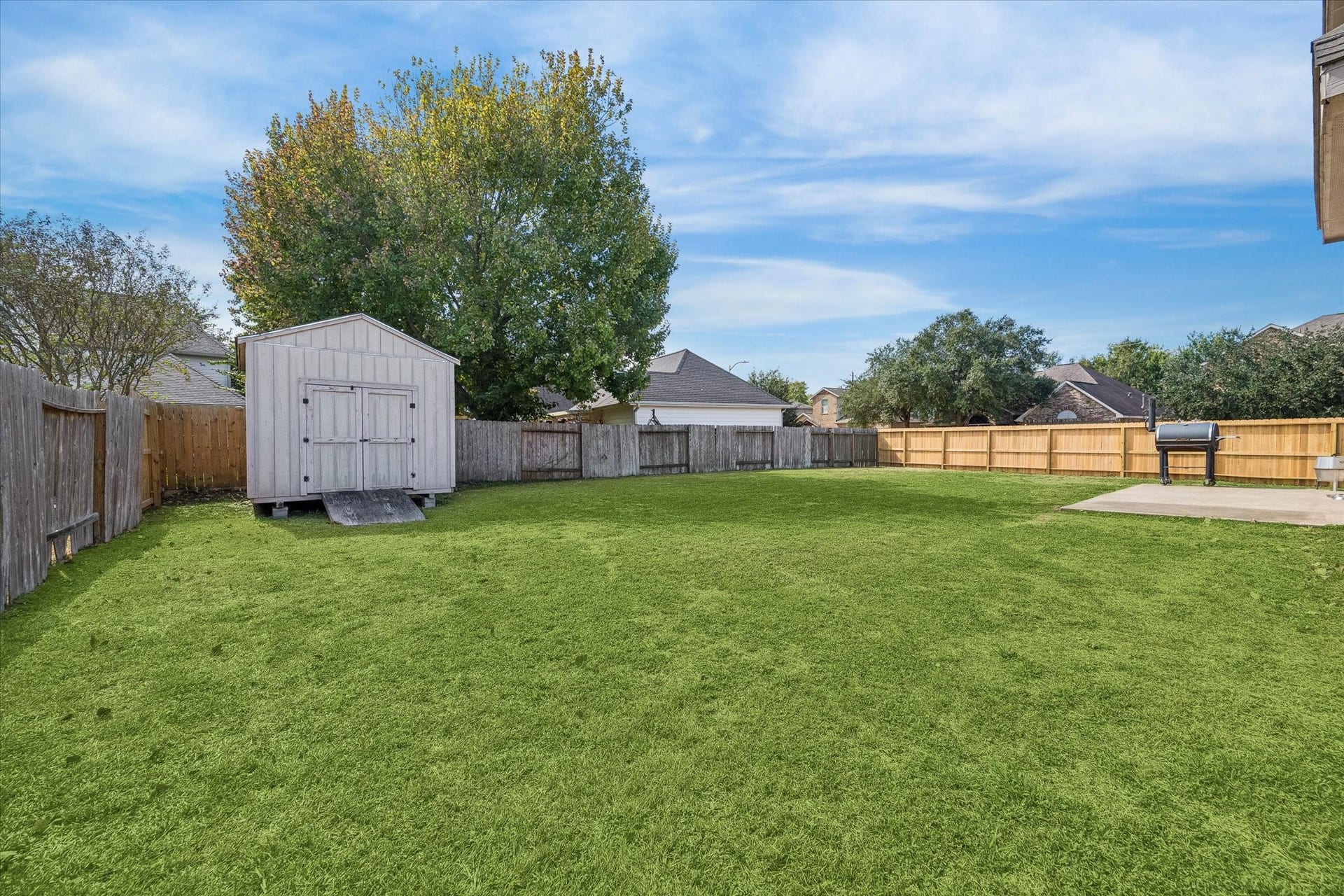 210 Chestnut Street, Baytown, TX 77520 210 Chestnut Street, Baytown, TX 77520