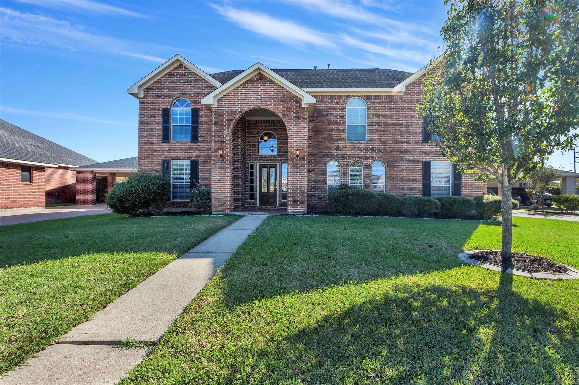 11514 Tara Place, Pearland, TX 77584 Two story front entrance