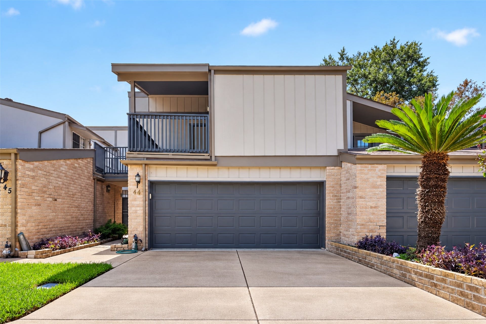 880 Tully Road, #44, Houston, TX 77079 880 Tully Road, #44, Houston, TX 77079