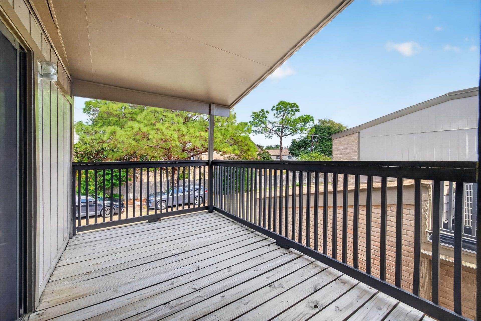 880 Tully Road, #44, Houston, TX 77079 The Balcony @2nd Floor