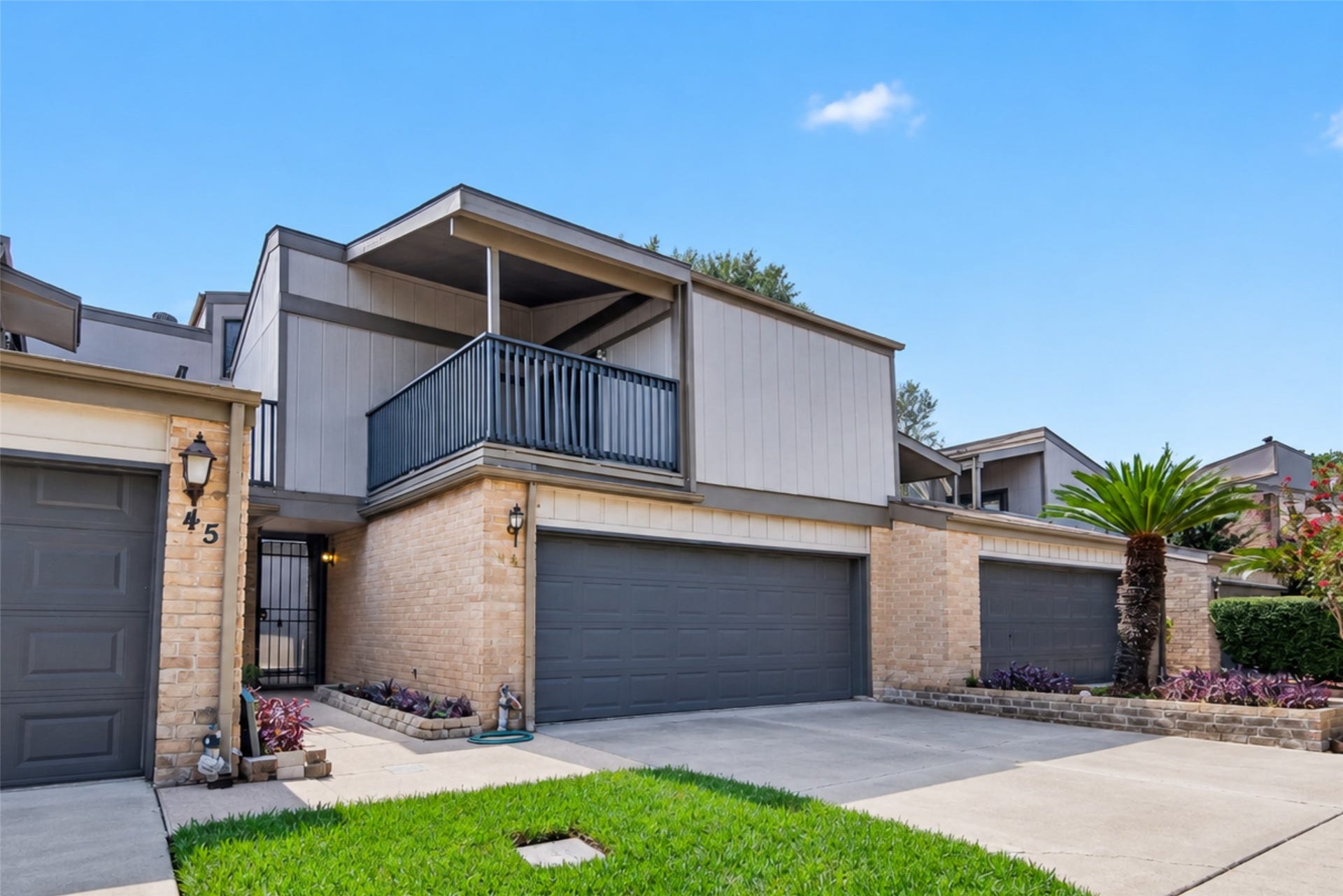 880 Tully Road, #44, Houston, TX 77079 880 Tully Road, #44, Houston, TX 77079