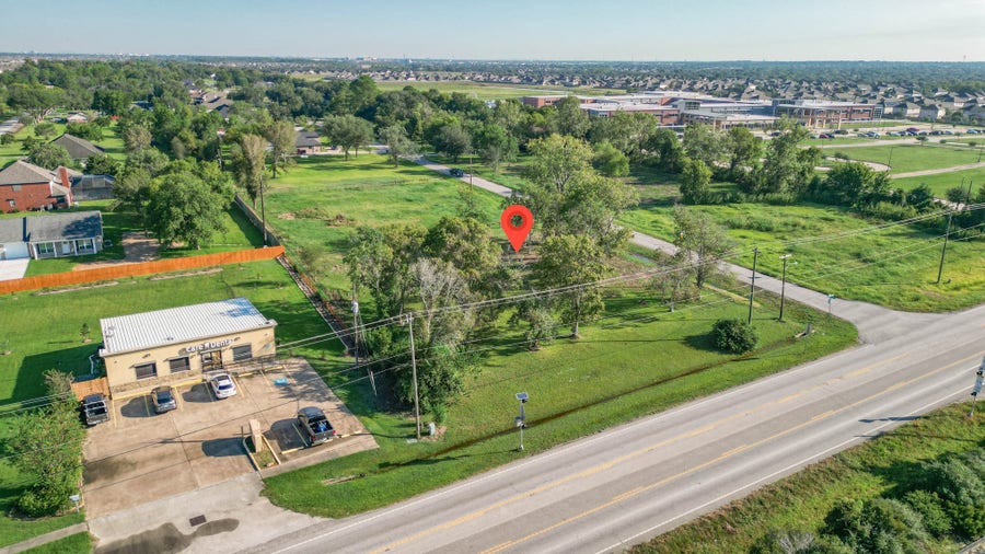 Property photo for 0 FM 517, League City, TX