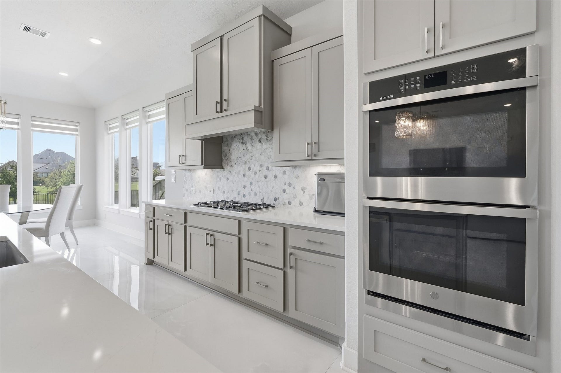 Another view of the kitchen.