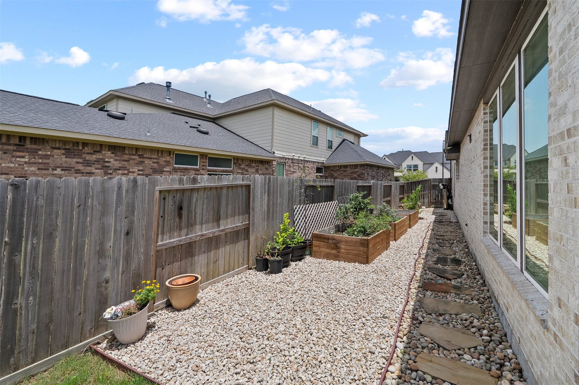 Closer view of the garden area.