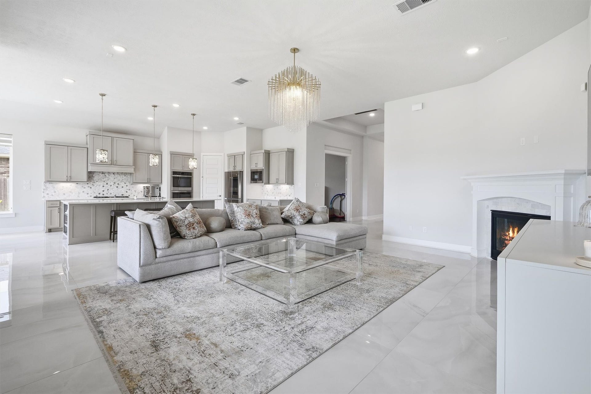 Another view of the open floorplan. Stunning!