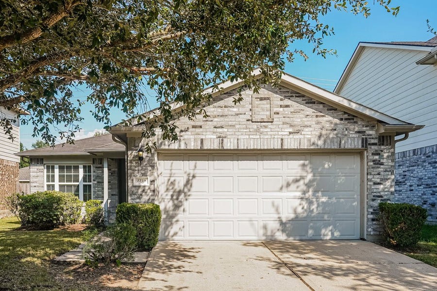 Property photo for 2219 Diamond Crest Drive, Houston, TX