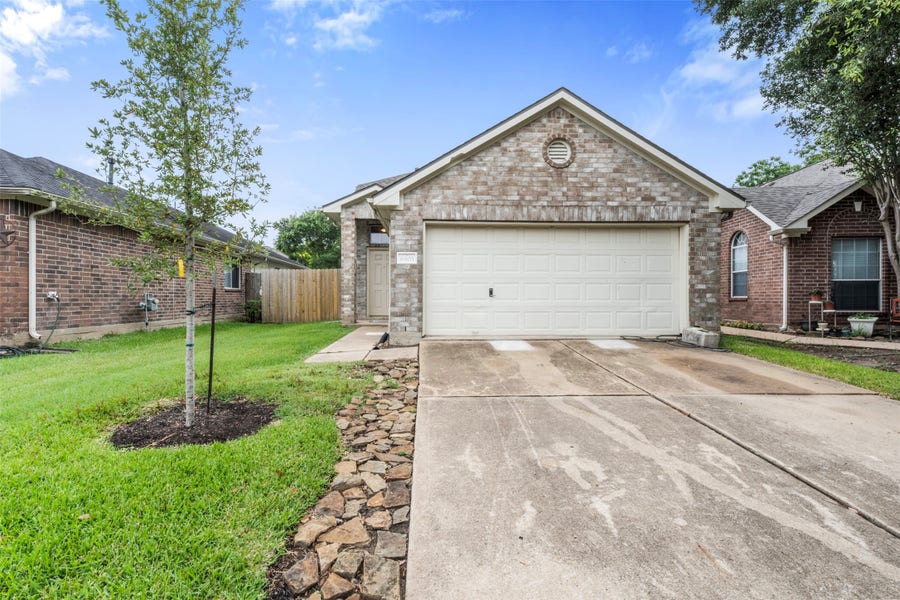 Property photo for 6803 Highwind Bend Lane, Katy, TX