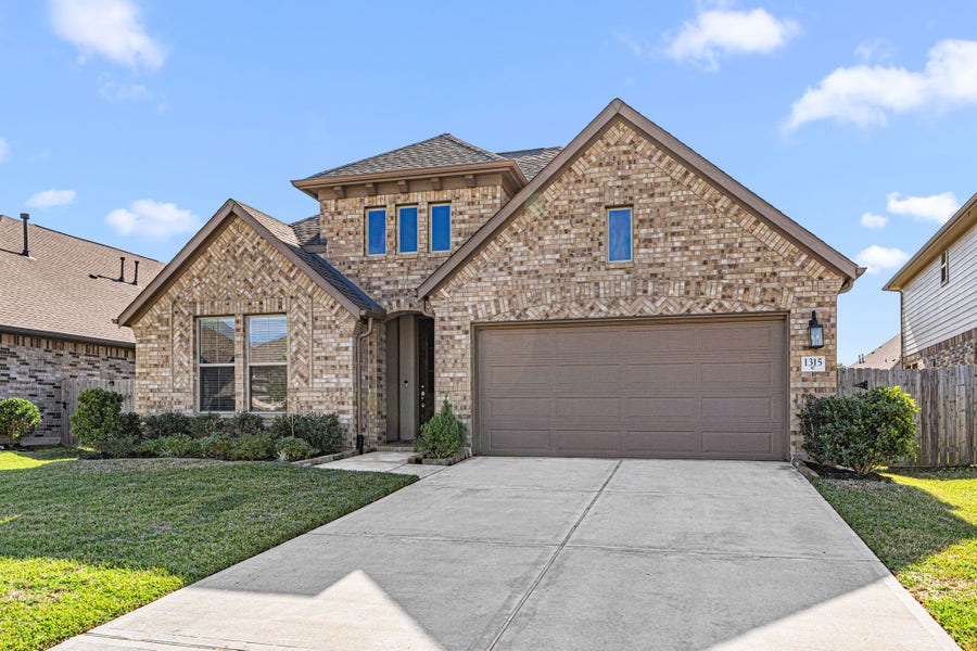 Property photo for 1315 Wild Mustang Trail, Richmond, TX