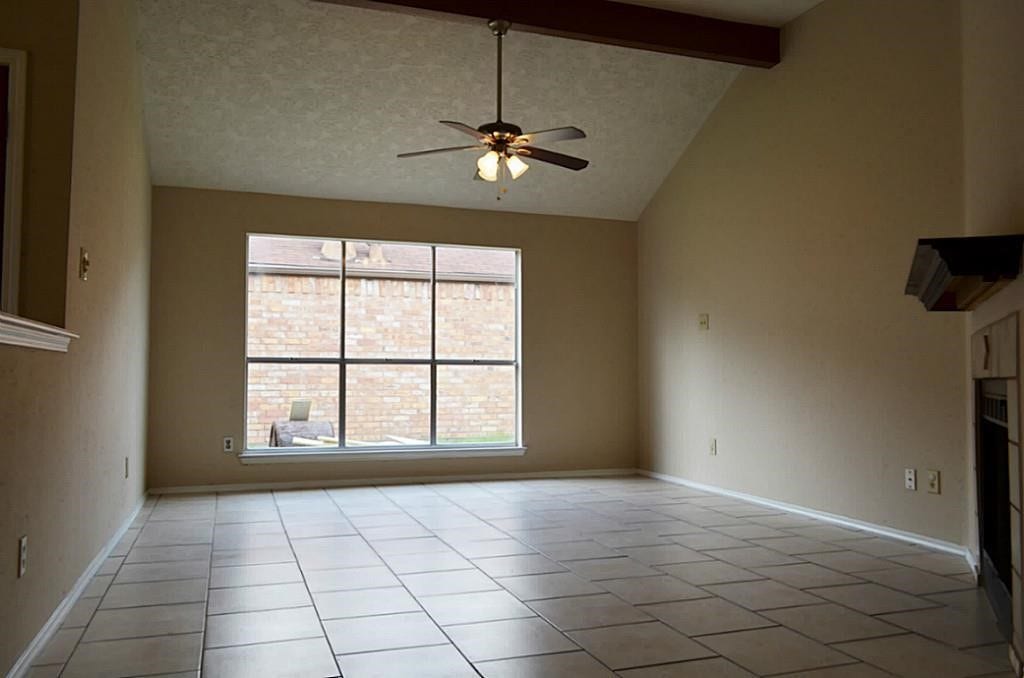 Currently Tenant Occupied - Updated photos coming soon