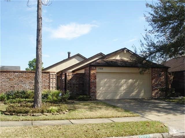 Property photo for 1922 Chattaroy Place, Sugar Land, TX