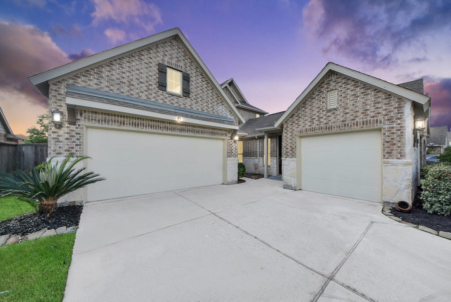 Property photo for 4836 Peppermill Ridge Lane, Rosharon, TX