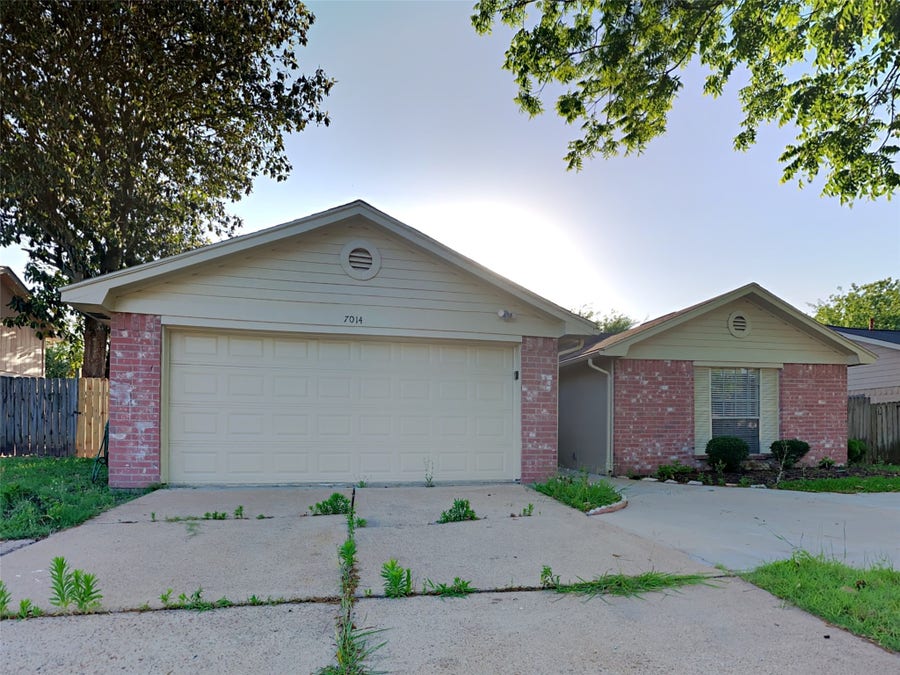 Property photo for 7014 Navidad Road, Houston, TX