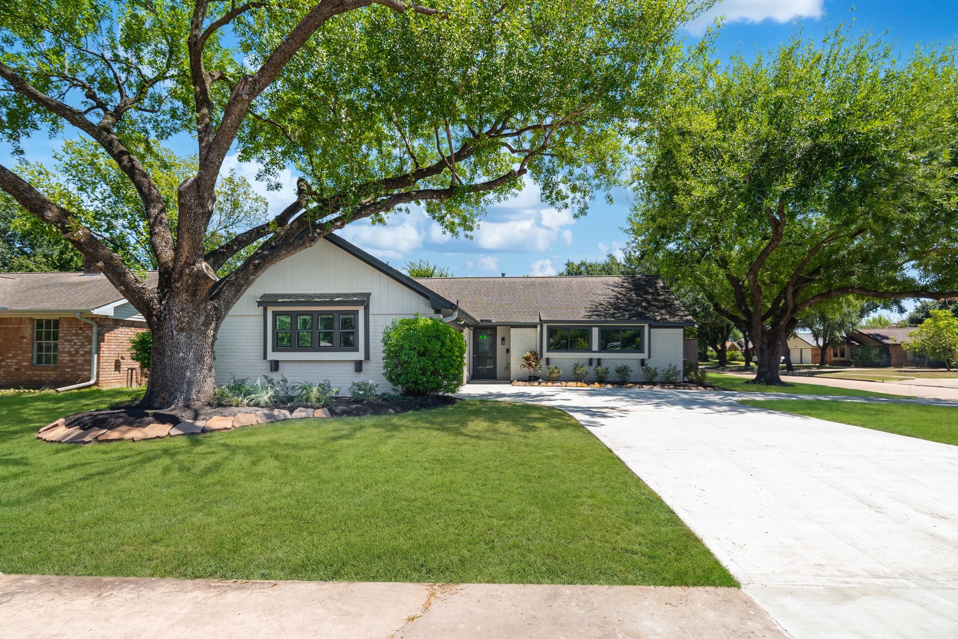 5302 Arbor Vitae Drive, Houston, TX 77092 5302 Arbor Vitae Drive, Houston, TX 77092